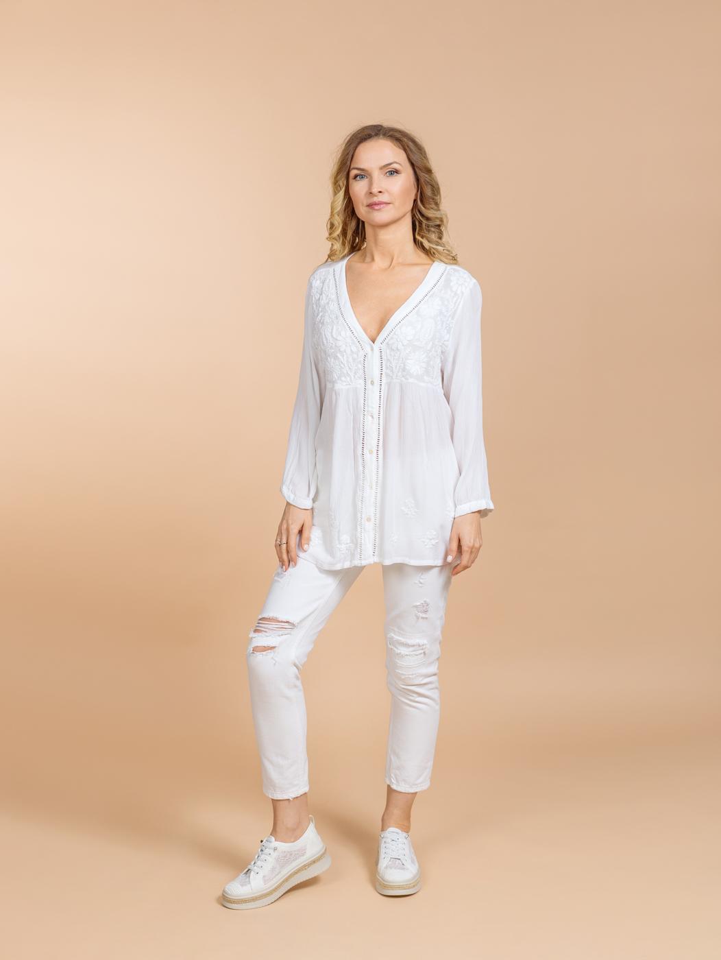 Блузка (хлопок) с вышивкой