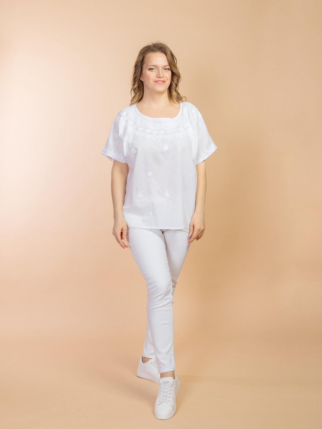 Блузка (хлопок) с вышивкой