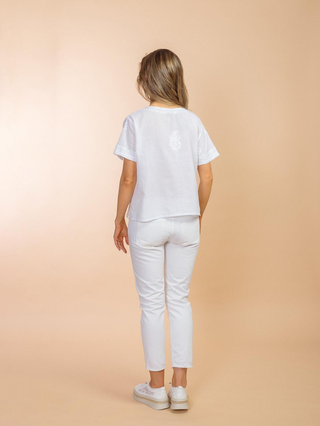 Блузка (хлопок) с вышивкой