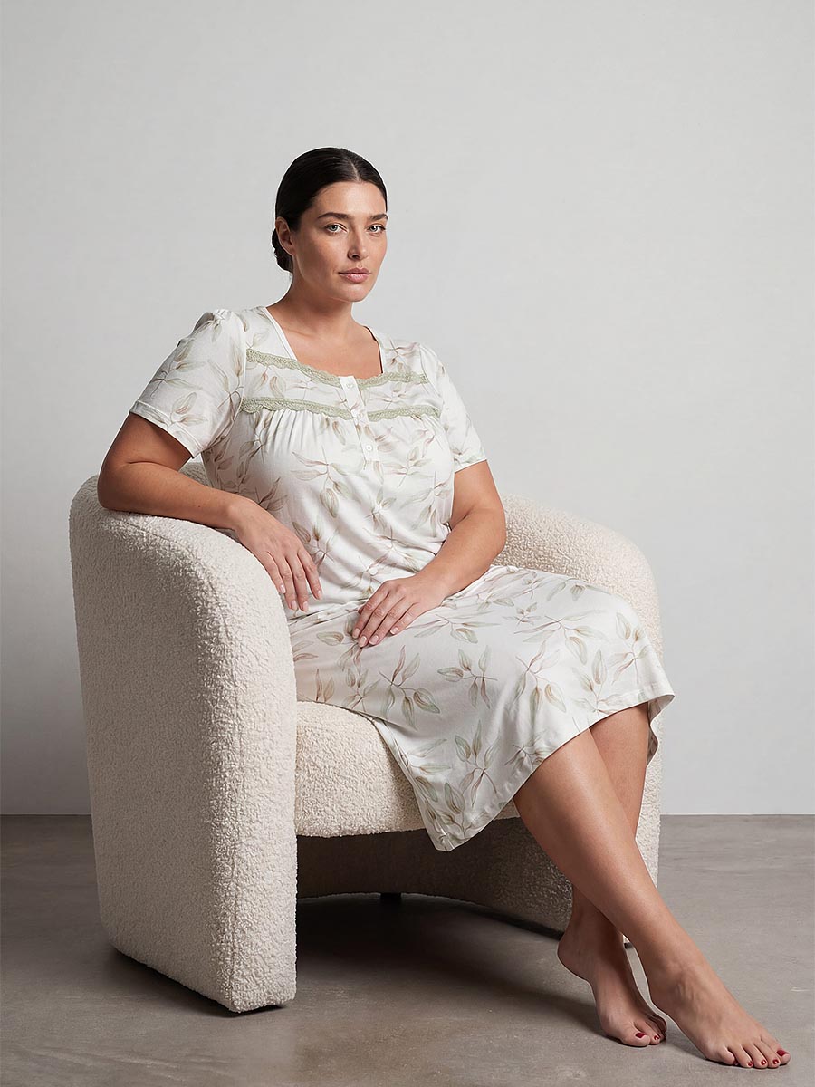 Женская сорочка "Leaves Plus Size"