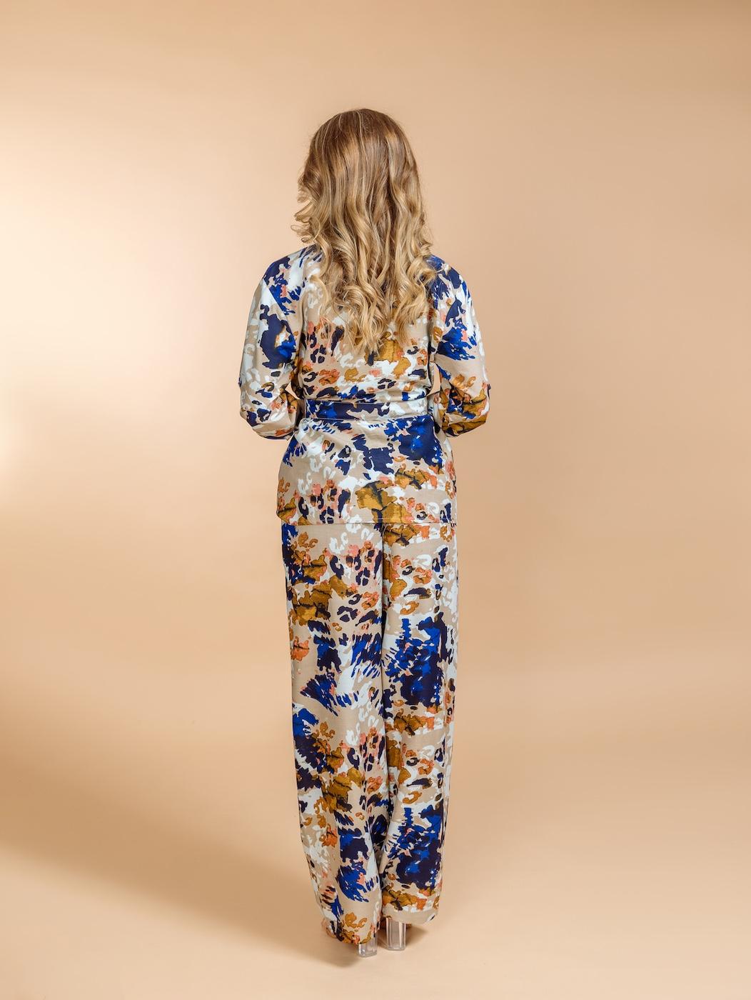 Брючный костюм (вискоза)