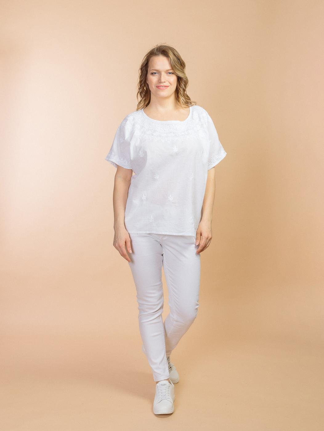 Блузка (хлопок) с вышивкой