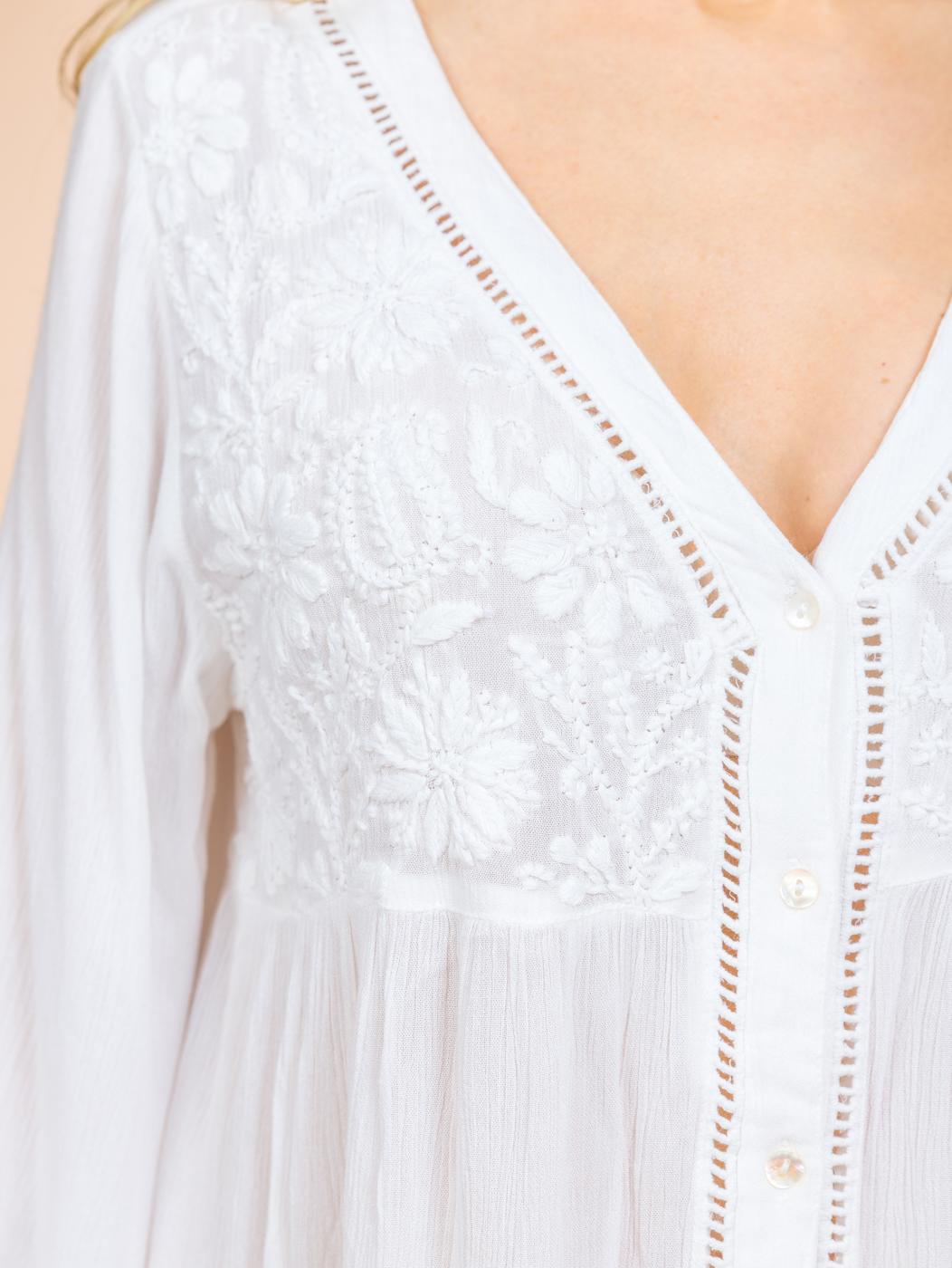 Блузка (хлопок) с вышивкой