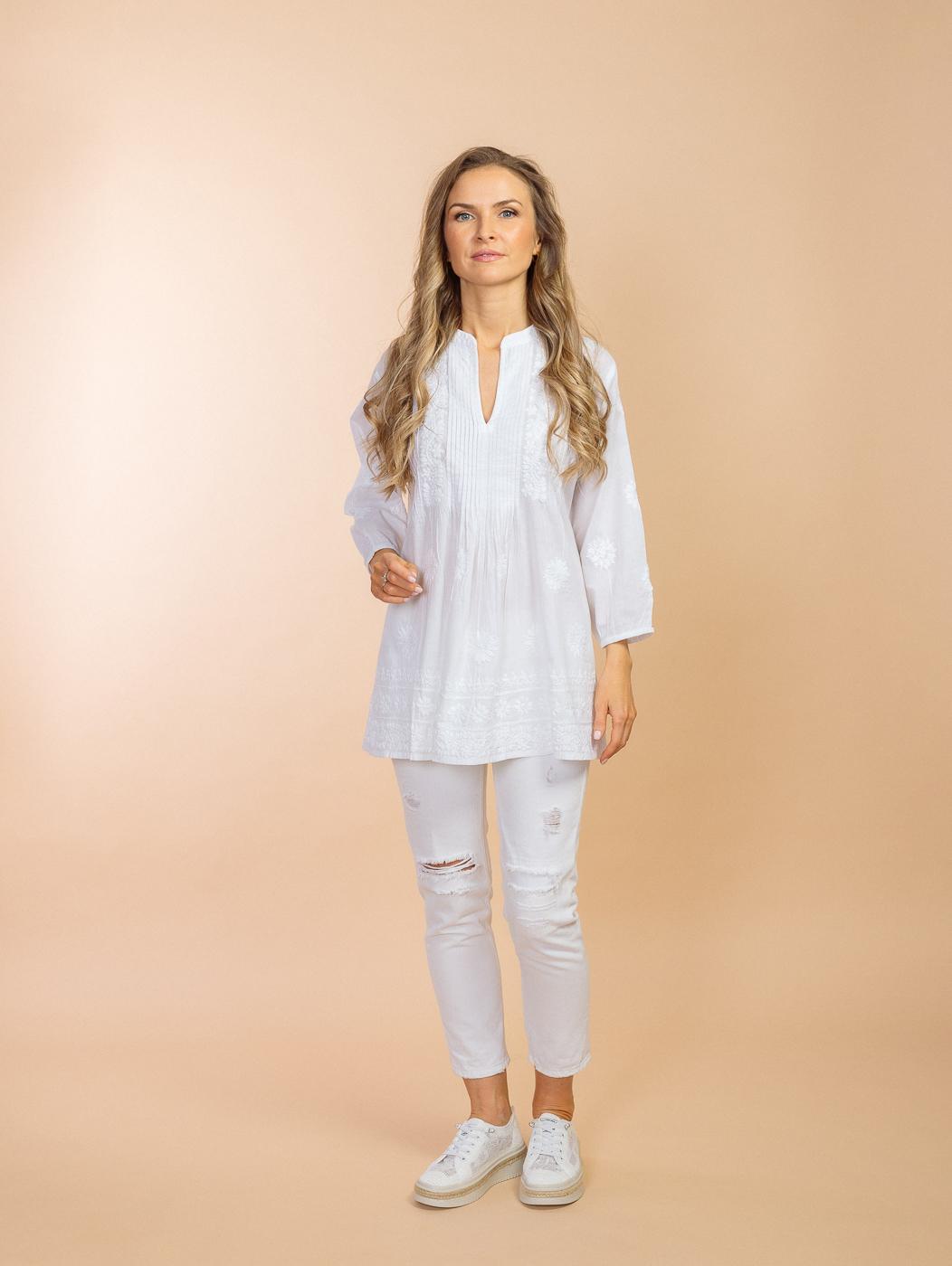 Блузка (хлопок) с вышивкой