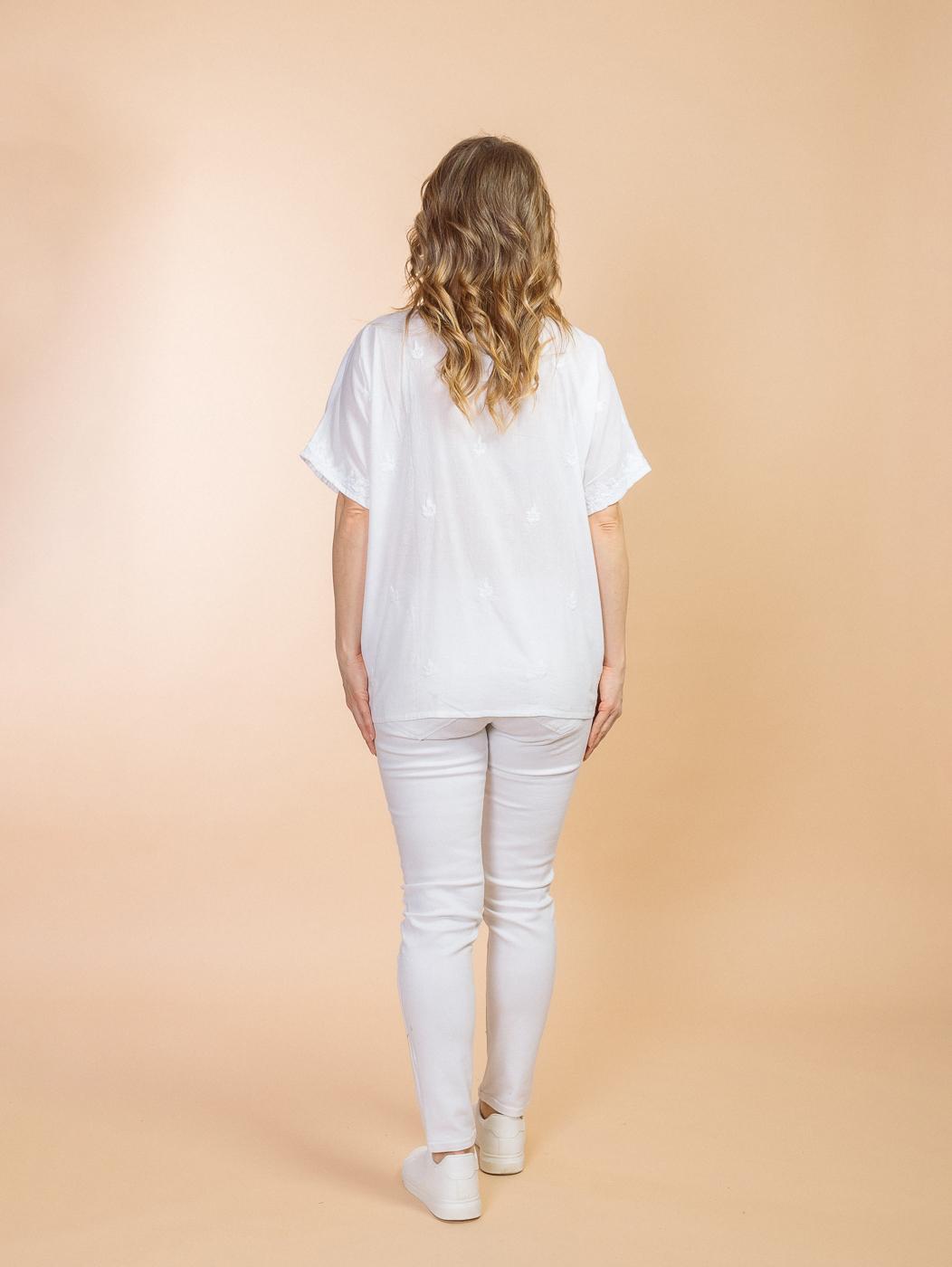 Блузка (хлопок) с вышивкой